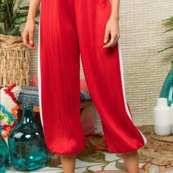 ❤️Sporty Pleated Balloon Leg Jogger Pants NEW Red and White - Picture 5 of 7